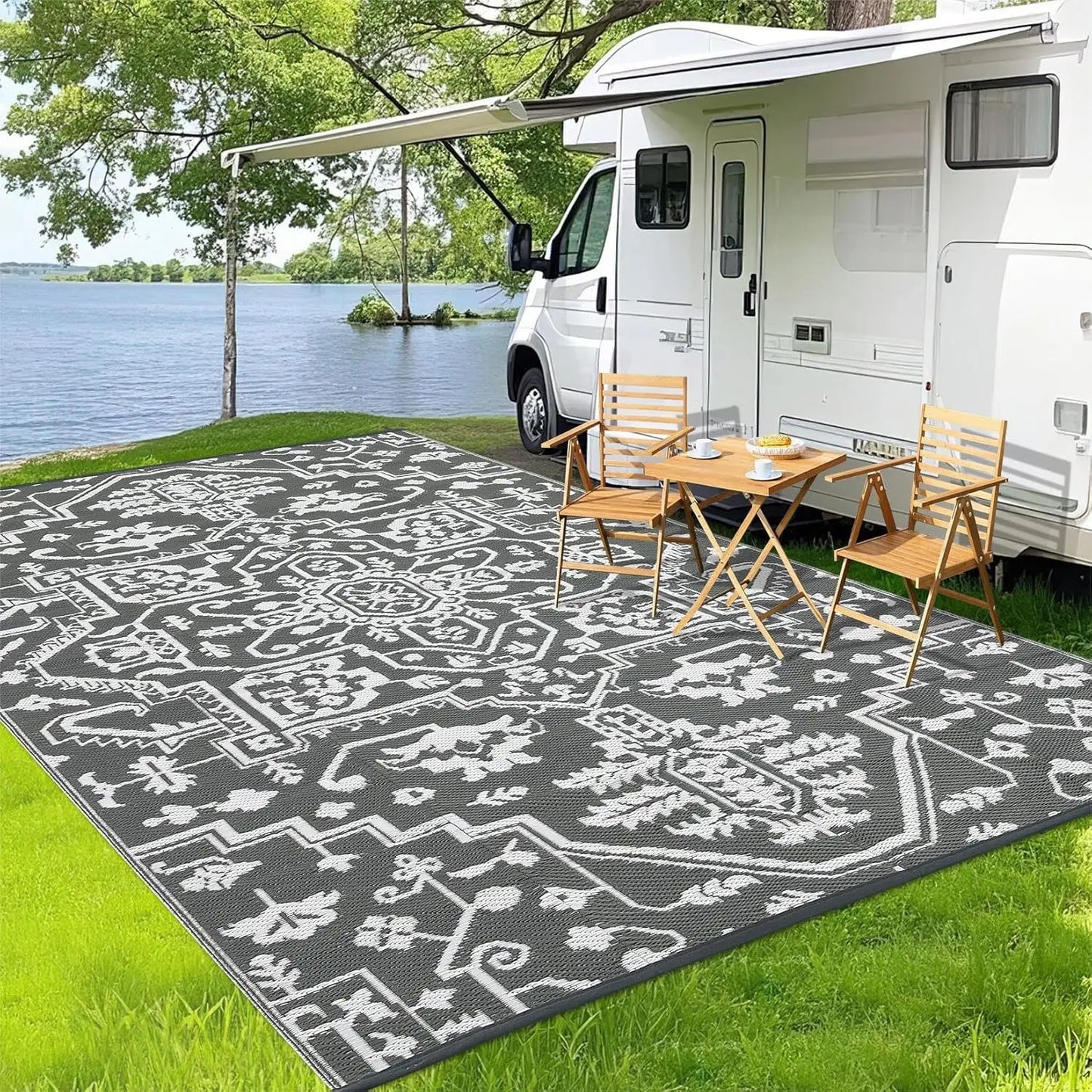TWISTER.CK Waterproof Outdoor Rug Stain Resistant Easy Clean Patio Mat